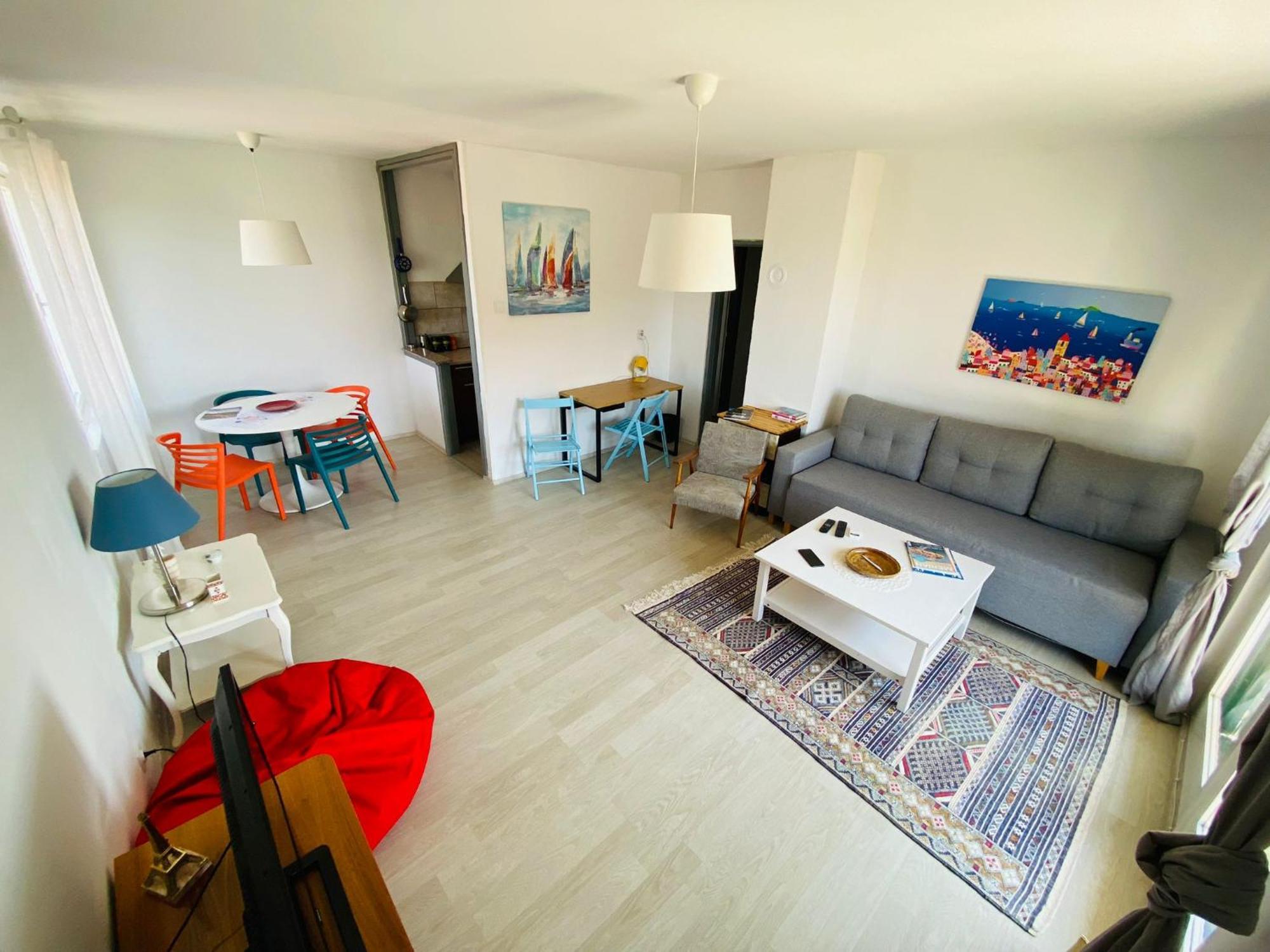 Nadia Seaview Apartment *